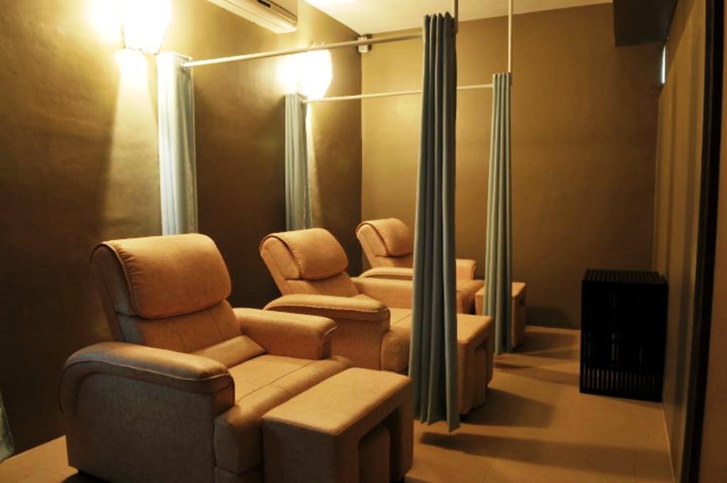 L'Fisher Hotel Μπακολόντ Εξωτερικό φωτογραφία